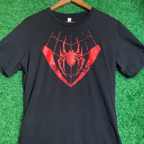 Spider-Man Tee - Picture 2 of 4